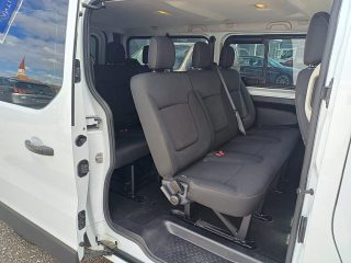 Renault Trafic Passenger Expression Energy dCi 125 Twin-Turbo