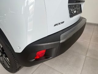 Peugeot 2008 PureTech 100 S&S Allure 6-Gang-Manuell