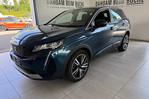 Peugeot 3008 PureTech 130 6-Gang-Manuell Active Pack