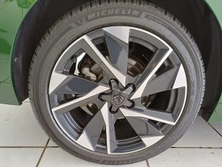 Peugeot 308 PT 130 S&S 6-Gang-Manuell Allure Pack