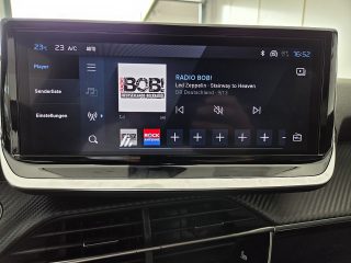 Peugeot 2008 PureTech 130 Allure EAT8