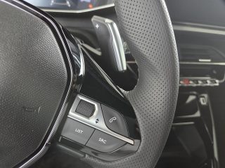 Peugeot 2008 Hybrid 145 e-DCS6 GT Glasdach,