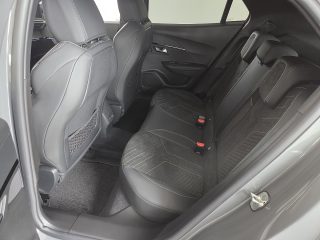 Peugeot 2008 Hybrid 145 e-DCS6 GT Glasdach,