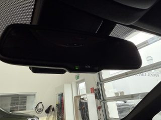 Toyota C-HR 1,8 Hybrid C-LUB CVT