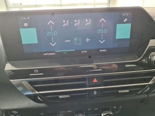 Citroën e-C4 136 50kWh Shine