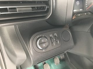 Opel Combo Kasten BHDi 130 M erh.Nutzlast Kamera, AHK, Navi