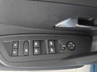 Peugeot 308 BlueHDi 130 EAT8 Allure