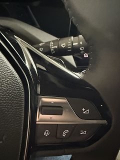 Peugeot 308 BlueHDi 130 EAT8 Allure