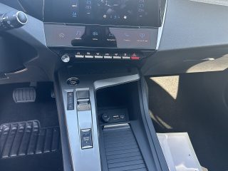 Peugeot 308 BlueHDi 130 EAT8 Allure