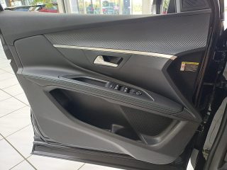 Peugeot 5008 BlueHDI 130 EAT8 Allure