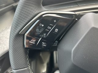 Peugeot 5008 mHEV 145 e-DCS6 GT Aut. AHK + 360° Kamera