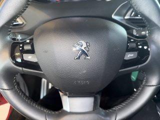 Peugeot 308 BlueHDI 130 S&S 6-Gang-Manuell Allure