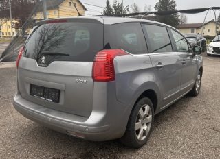 Peugeot 5008 1,6 BlueHDi 120 S&S Business Line