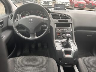 Peugeot 5008 1,6 BlueHDi 120 S&S Business Line