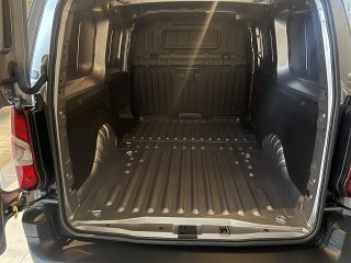 Citroën e-Berlingo KW Komfort Plus XL Batterie 50kWh Erh..Nutzl.