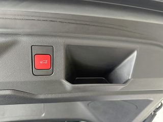 Peugeot 5008 mHEV 145 e-DCS6 GT Aut. Pano + 360° Kamera