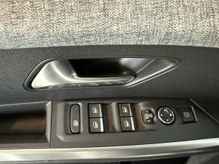 Peugeot 5008 mHEV 145 e-DCS6 GT Aut. Pano + 360° Kamera