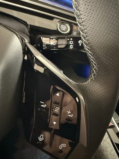 Peugeot 5008 mHEV 145 e-DCS6 GT Aut. Pano + 360° Kamera