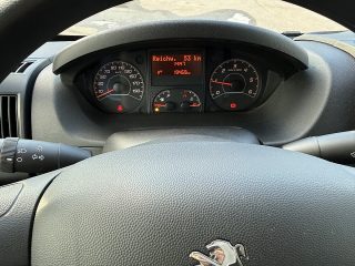 Peugeot Boxer 35+ L4H2 BlueHDi 140 S&S Premium