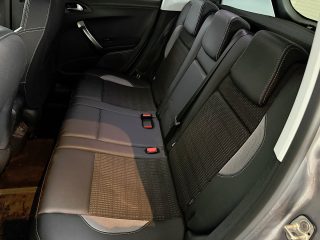 Peugeot 2008 1,5 BlueHDi 100 Allure S&S