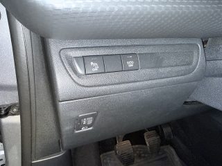 Peugeot 2008 1,5 BlueHDi 100 Allure S&S