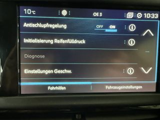 Peugeot 2008 1,5 BlueHDi 100 Allure S&S