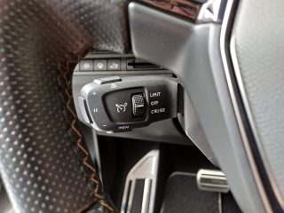 Peugeot 3008 BlueHDi 130 S&S EAT8 GT