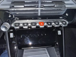 Peugeot 2008 PureTech 100 S&S Allure 6-Gang-Manuell