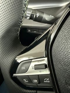 Peugeot 408 Hybrid 145 e-DCS6 GT