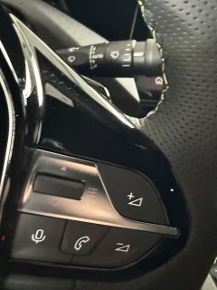 Peugeot 408 Hybrid 145 e-DCS6 GT