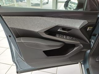 Peugeot 3008 GT Hybrid 145 e-DCS6 360 Vision & Drive Assist, Alcantara
