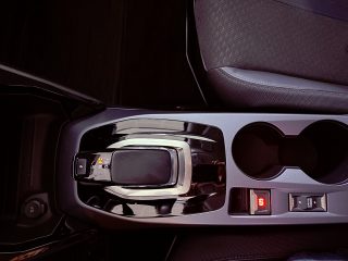 Peugeot e-2008 50kWh Allure