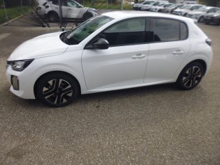 Peugeot 208 PT 100 Allure ACC, Navi, 360° Kamera