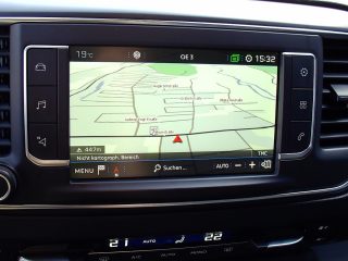 Peugeot Expert Premium Kasten L2H1 2,0 BlueHDi 180 Aut. S&S