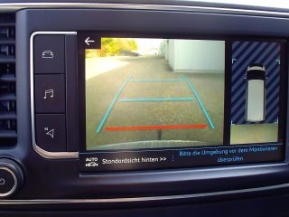 Peugeot Expert Premium Kasten L2H1 2,0 BlueHDi 180 Aut. S&S