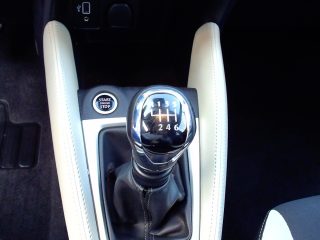 Nissan Micra DIG-T 117 Tekna