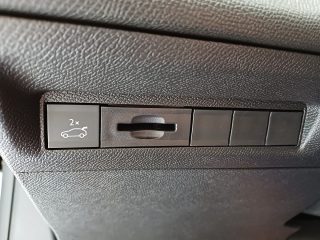 Peugeot 308 SW Hybrid 145 e-DSC6 GT