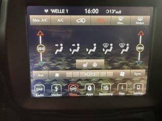 Jeep Renegade 2,0 MultiJet II 140 Limited AWD