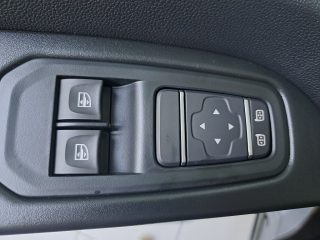 Renault Trafic Passenger Techno Blue dCi 150 EDC