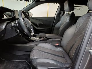 Peugeot 2008 PureTech 130 S&S GT EAT8