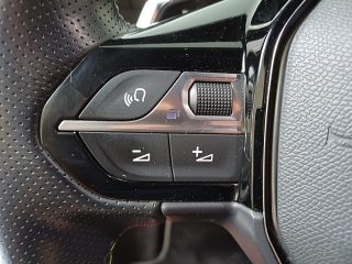 Peugeot 2008 PureTech 130 S&S GT EAT8