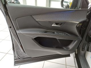 Peugeot 5008 1,5 BHDI 130 6-Gang GT Line elektr. Sitze
