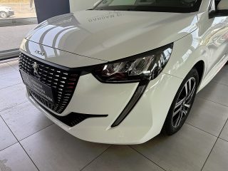 Peugeot 208 Allure PureTech 100 S&S