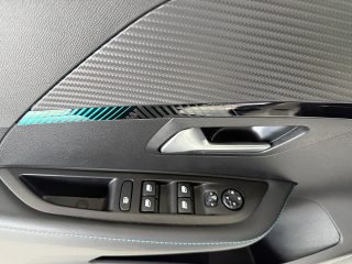 Peugeot 208 Allure PureTech 100 S&S