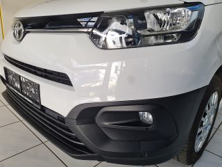 Toyota Pro Ace City Kastenwagen 1,5 102 L1 Comfort AHK