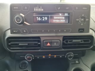 Toyota Pro Ace City Kastenwagen 1,5 102 L1 Comfort AHK