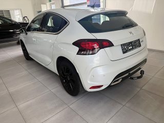 DS Automobiles DS 4 BlueHDi 120 S&S EAT6
