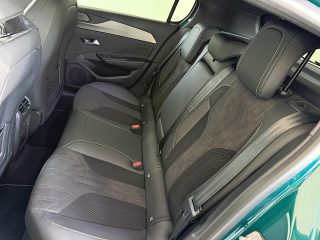 Peugeot 308 Hybrid 145 e-DSC6 GT