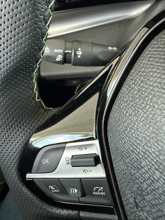 Peugeot 308 Hybrid 145 e-DSC6 GT
