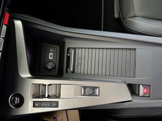 Peugeot 308 Hybrid 145 e-DSC6 GT
